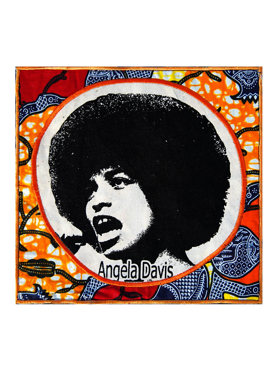 Tee-shirt Angela Davis « Roots of Resistance » – Coton 220g avec patch pièce unique.